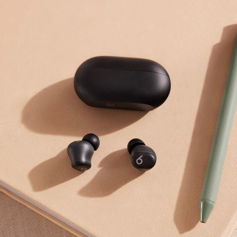 Beats Solo Buds True Wireless Earbuds - Matte Black - Image 6