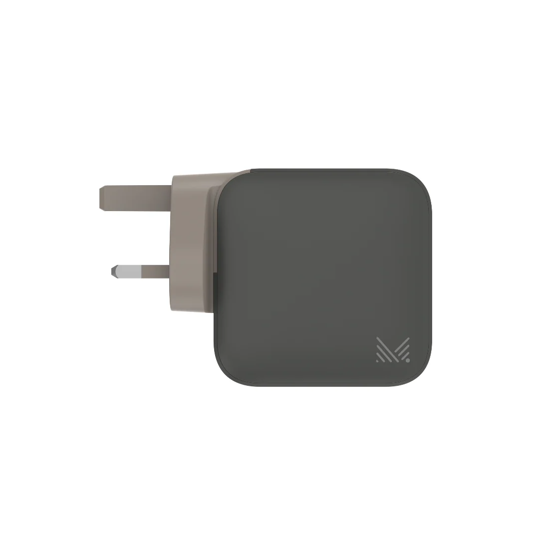 Monocozzi ESSENTIALS | 120W 3-Ports USB C USB A GaN Charger (UK) - Charcoal - Image 3