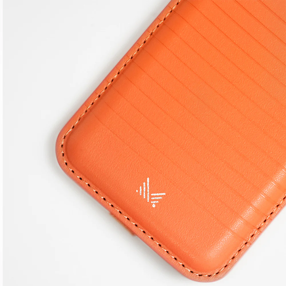 Monocozzi LUCID Refined Vegan Leather Magnetic Wallet English Tan - Image 4