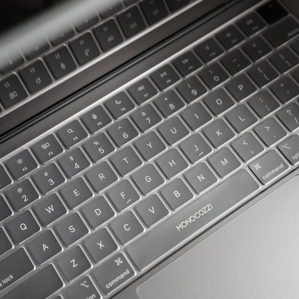 Monocozzi LUCID SLIM Case for 13-inch MacBook Air M2/M3/M4/M5 Clear - Image 6